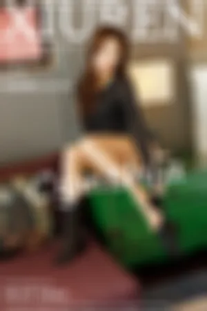 [XiuRen]秀人网 2020.07.14 No.2325 极致魅惑肉色丝袜美腿迷人