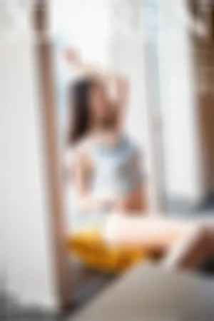 [XiuRen]秀人网 2020.08.31 No.2507 心愿旅拍吊带内衣修长光滑美腿