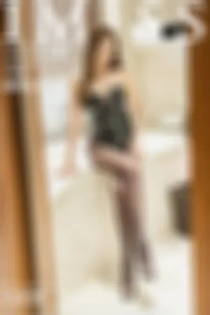 [IMiss]爱蜜社 2020.09.17 VOL.501 丝袜美腿皮质内衣性感写真