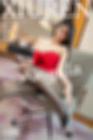 [XiuRen]秀人网 2020.09.17 No.2573 红色礼裙与极致黑丝OL主题系列