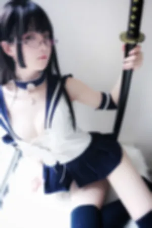 [WeiboGirl]微博红人 武士刀与水手服