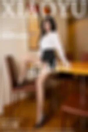 [XIAOYU]语画界 2020.09.28 No.379 白衬衫黑短裙职场秘书OL肉丝美腿系列