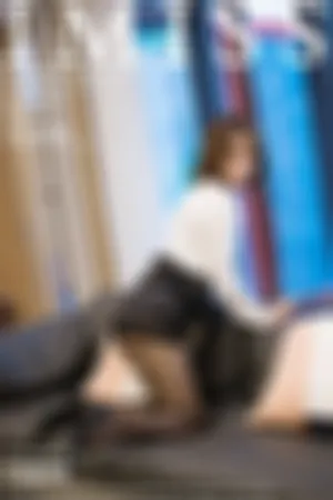 [IMiss]爱蜜社 2020.09.30 VOL.506 心愿旅拍白衬衫黑短裙职场秘书制服系列