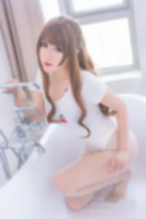 [WeiboGirl]微博红人 白色樱桃体操服