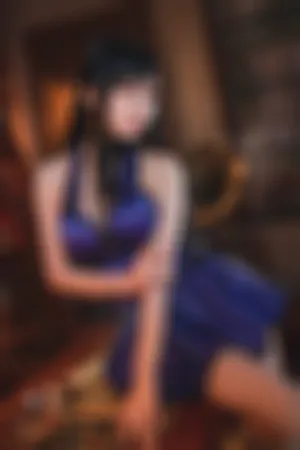 [WeiboGirl]微博红人 2020.08.12 蒂法旗袍和礼服