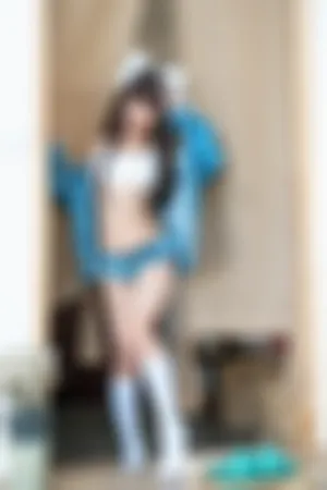 [WeiboGirl]微博红人 2020.11.12 牛仔衣