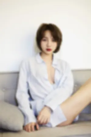 [WeiboGirl]微博红人 2020.08.21 灰衬衫