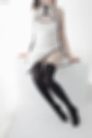 [JKFUN]森萝财团 2020.12.16 JKFUN-033 慵懒的旗袍 高筒袜80D