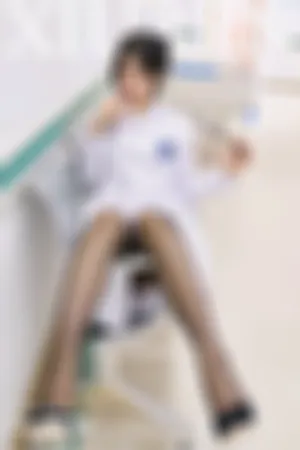 [XiuRen]秀人网 2020.12.22 No.2925 白色护士职业装制服主题系列_开档黑丝裤袜