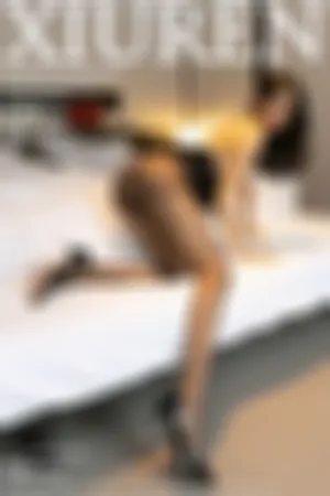 [XiuRen]秀人网 2020.12.25 No.2944 飒爽皮衣_朦胧丝袜