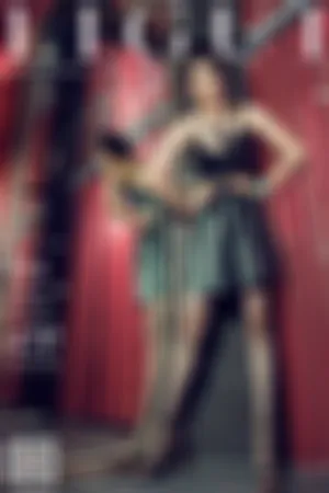 [LIGUI]丽柜 2020.12.27 黑色吊带连衣裙