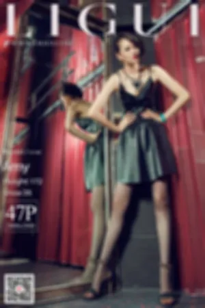 [LIGUI]丽柜 2020.12.27 黑色吊带连衣裙