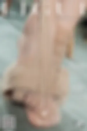 [LIGUI]丽柜 2020.12.28 玉趾白丝俏佳人