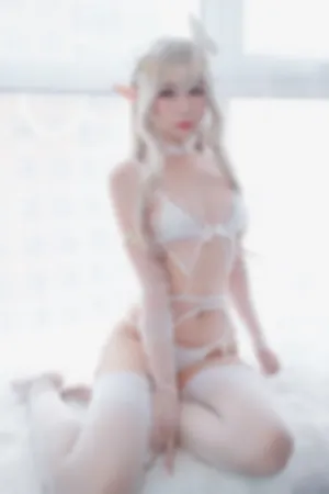 [WeiboGirl]微博红人 2019.12.21 纯白精灵