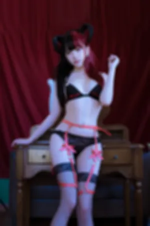 [WeiboGirl]微博红人 2020.10.12 黑恶魔