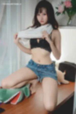 [WeiboGirl]微博红人 2020.12.17 Casual