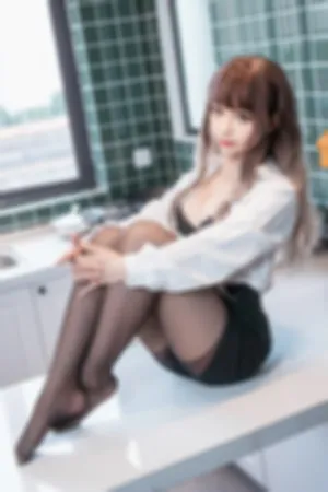 [WeiboGirl]微博红人 2020.08.18 制服