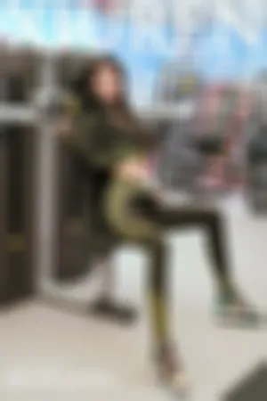 [XiuRen]秀人网 2021.01.25 No.3040 江浙沪旅拍_健身房运动装主题系列_半脱无内私房