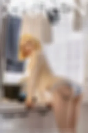 [XiuRen]秀人网 2021.01.26 No.3044 第三弹蜜桃臀_芭比娃娃修长美腿_半脱无内私房