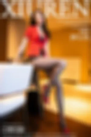 [XiuRen]秀人网 2021.02.01 No.3069 心愿旅拍_鲜艳的红色职业装OL_黑丝美腿_半脱无内私房