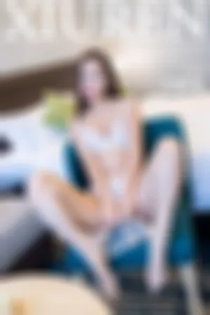 [XiuRen]秀人网 2021.02.04 No.3080 古典韵味旗袍_朦胧丝袜美腿_半脱无内私房