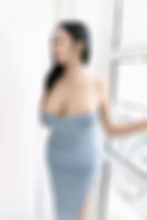 [XiuRen]秀人网 2021.02.22 No.3122 厦门旅拍_蓝色轻透长裙朦胧丝袜