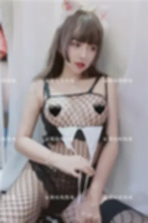 [WeiboGirl]微博红人 2021.02.10 网袜黑色2