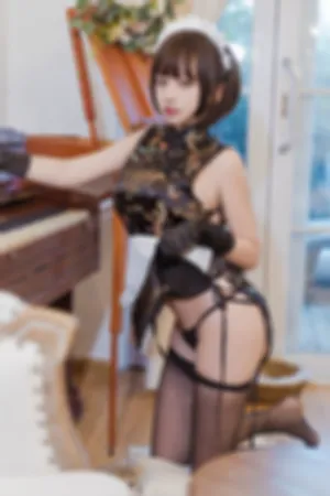 [WeiboGirl]微博红人 2021.02.21 黑丝旗袍