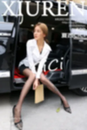 [XiuRen]秀人网 2021.03.10 No.3185 商务车车拍_白衬衫_黑短裙黑丝秘书制服OL