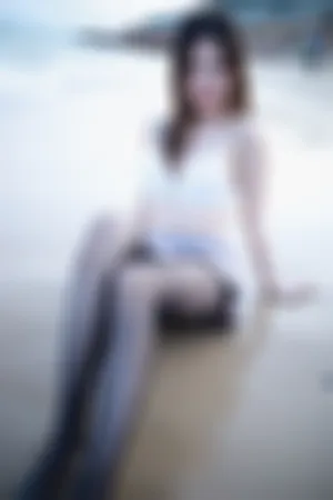 [WeiboGirl]微博红人 2021.01.20 海边黑丝