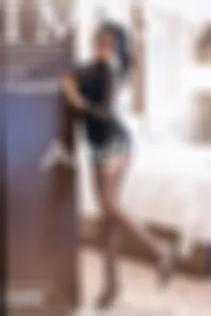 [IMiss]爱蜜社 2021.03.19 VOL.566 镂空黑色贵妇服饰