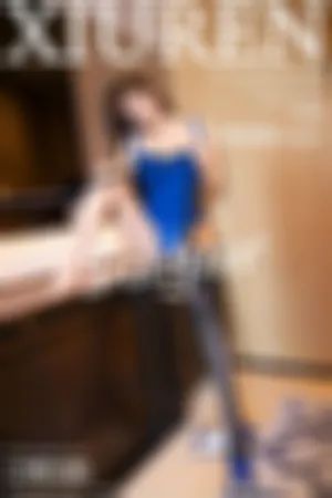 [XiuRen]秀人网 2021.03.30 No.3260 蓝色吊裙内衣_黑丝美腿_半脱私房