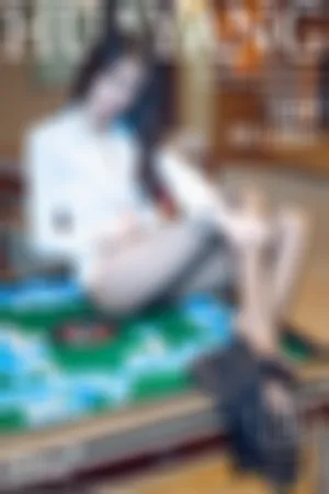 [HuaYang]花漾show 2021.04.09 VOL.387 三亚旅拍_白衬衫短裙黑丝OL_麻将桌半脱无内私房