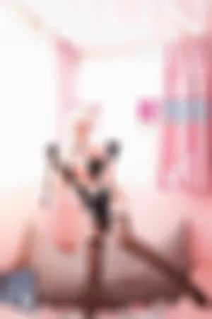 [FEILIN]嗲囡囡 2021.04.21 VOL.384 首套写真·粉色波波池黑色皮质手套半脱皮衣无内私房