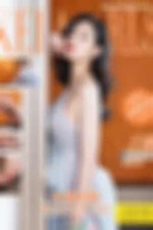 [Kelagirls]克拉女神 2021.05.22 礼服光脚