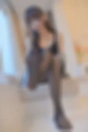 [WeiboGirl]微博红人 2021.03.25 牛仔黑丝大姐姐