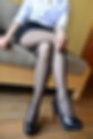 [WeiboGirl]微博红人 2021.06.05 教师黑丝