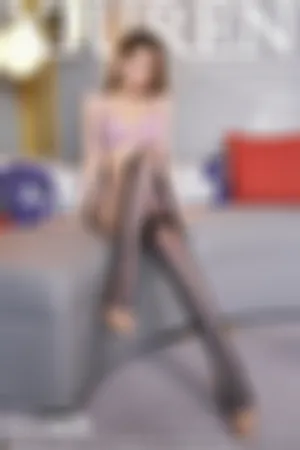 [XiuRen]秀人网 2021.07.07 No.3636 大衣_黑丝