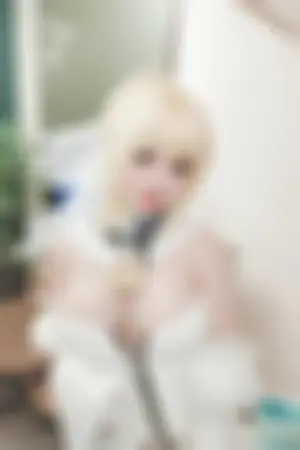 [WeiboGirl]微博红人 2021.08.14 尼禄花嫁自拍