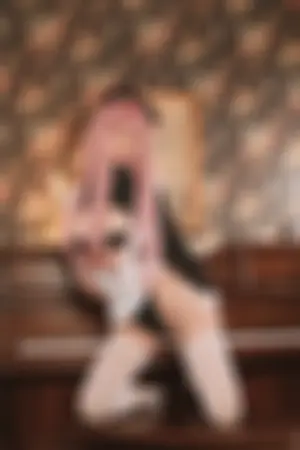 [WeiboGirl]微博红人 2021.09.13 复古女仆