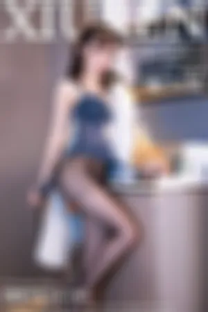 [XiuRen]秀人网 2021.10.08 No.4031 皮草_黑丝