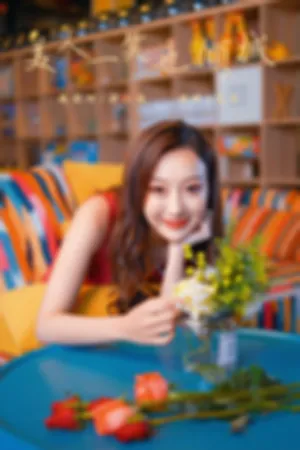 [YALAYI]雅拉伊 2021.12.15 美人一笑也倾城