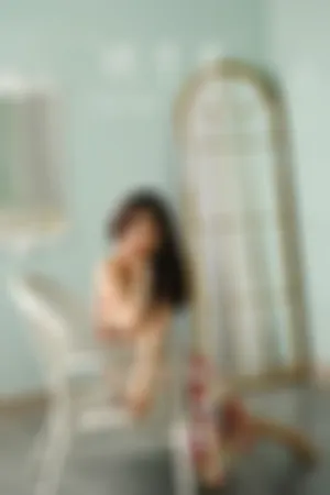 [YALAYI]雅拉伊 2022.01.05 镜子里