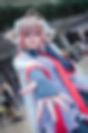 [WeiboGirl]微博红人 明日方舟艾雅法拉COS场照KOL漫展