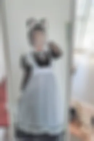 [WeiboGirl]微博红人 透明女仆自拍