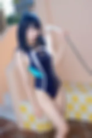 [WeiboGirl]微博红人 六花Swinsuit