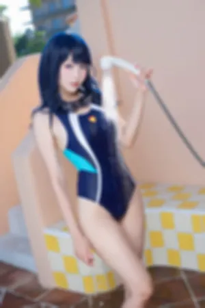 [WeiboGirl]微博红人 六花Swinsuit