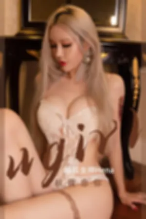 [Ugirls_APP]尤果圈 2022.10.08 No.2429 秋夜念你