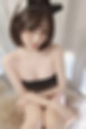 [WeiboGirl]微博红人 漆皮裹胸