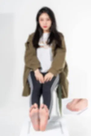 [Kelagirls]克拉女神 2022.11.27 冬日量脚脚